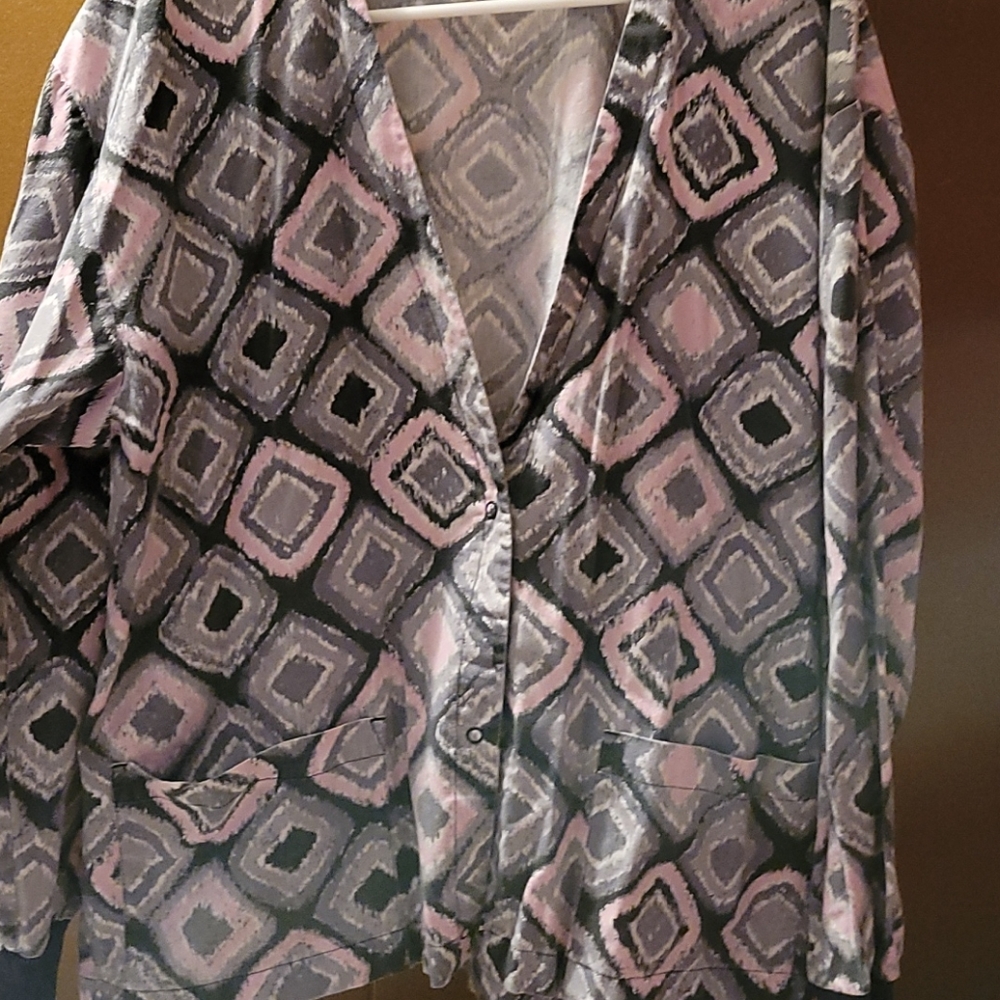 Scrub jacket